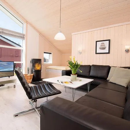 Three-bed Retreat Near The Coast *